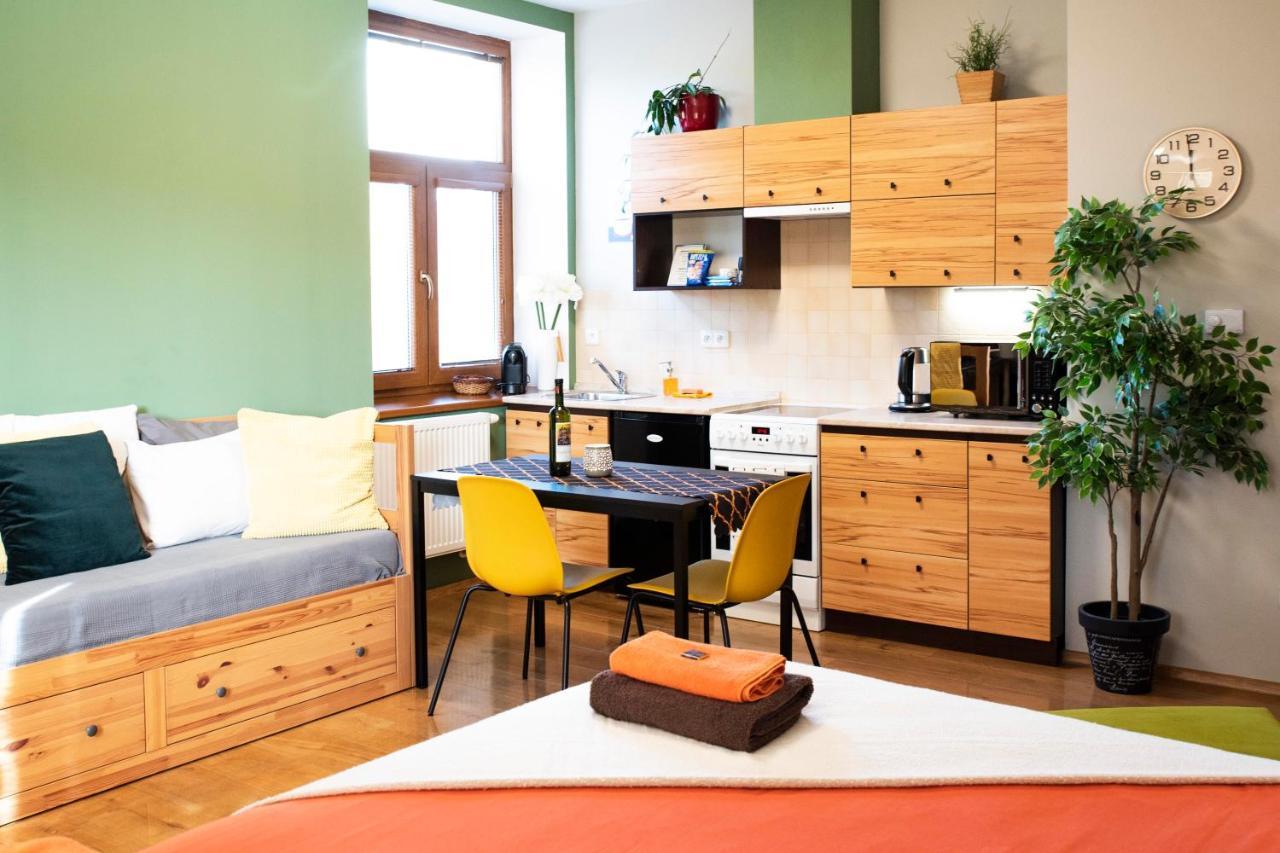 Apartman U Horynu - Sadova Ceska Trebova Bagian luar foto